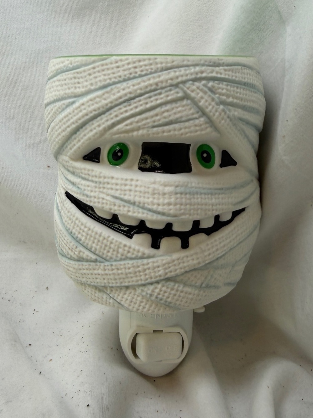 Scentsy Mini Warmer Under Wraps Mummy Halloween New In Box Retired